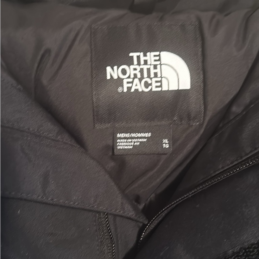 Brand New- Men’s XL North Face coldworks parka